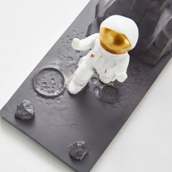 Astronaut Phone and Stationery Holder Supply