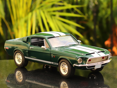 Official Licensed Diecast 1968 Shelby GT- 500KR Car with Openable Parts (Scale 1:18) Fashion