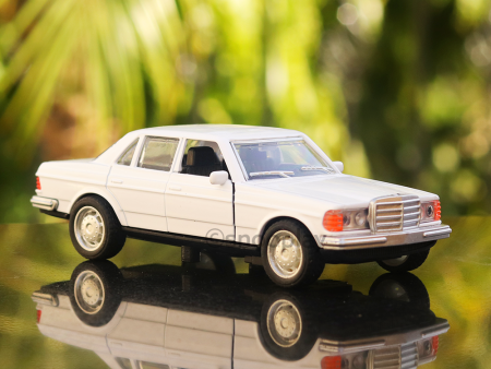 1981 Vintage Diecast Car (3258) Mercedes Benz - W123 (Assorted Colors) Online Hot Sale